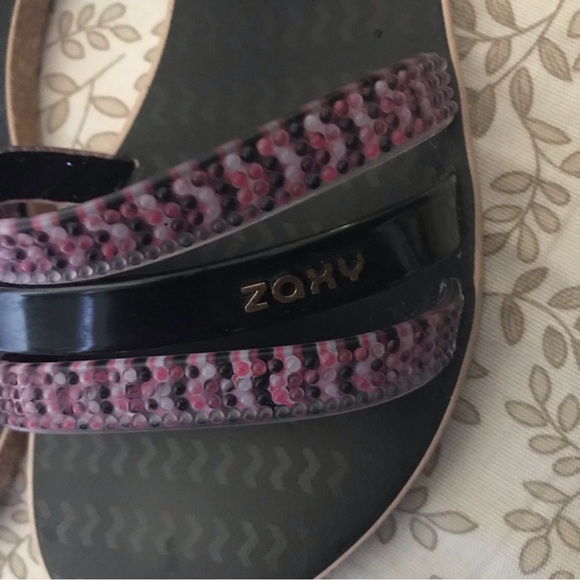 Zaxy California Sandals - Size 6 - Picture 4 of 8